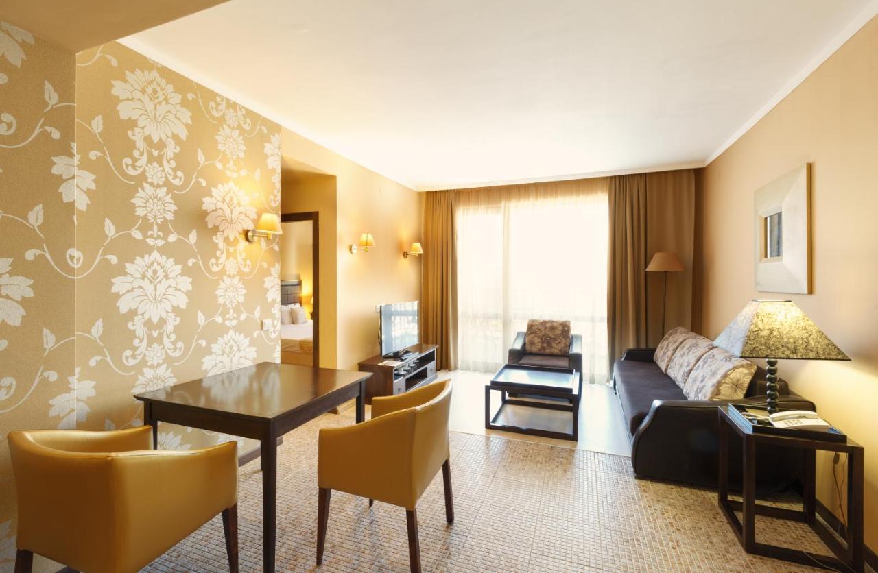Royal Beach Apartment Barcello B Sunny Beach Eksteriør billede